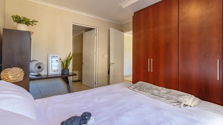 2 Bedroom Property for Sale in Tyger Valley Western Cape